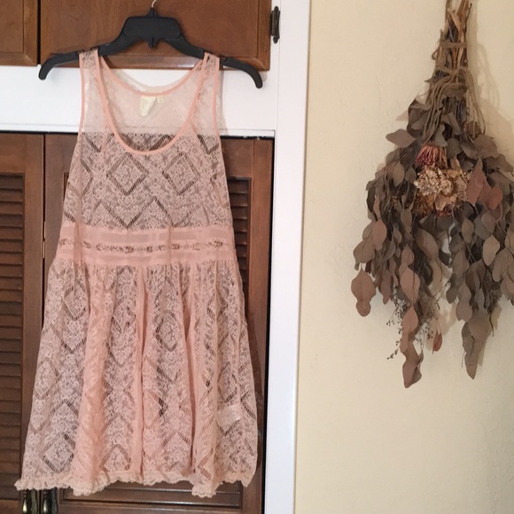 Blush Pink Lace Nightie - Picture 1 of 5
